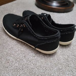 Bob's, slip on shoes, size 7 black with rose details